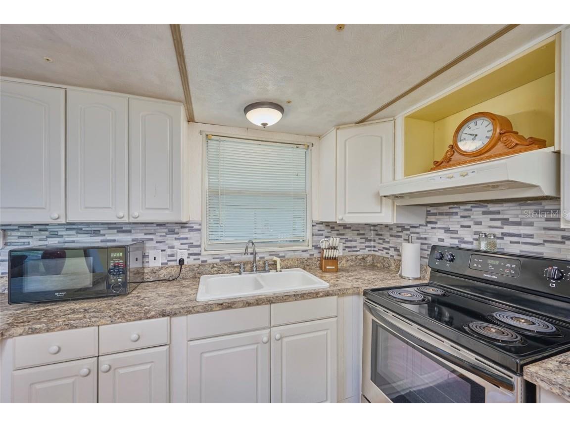 3035 Mimosa Way Lakeland FL 33801 TB8406659 image5