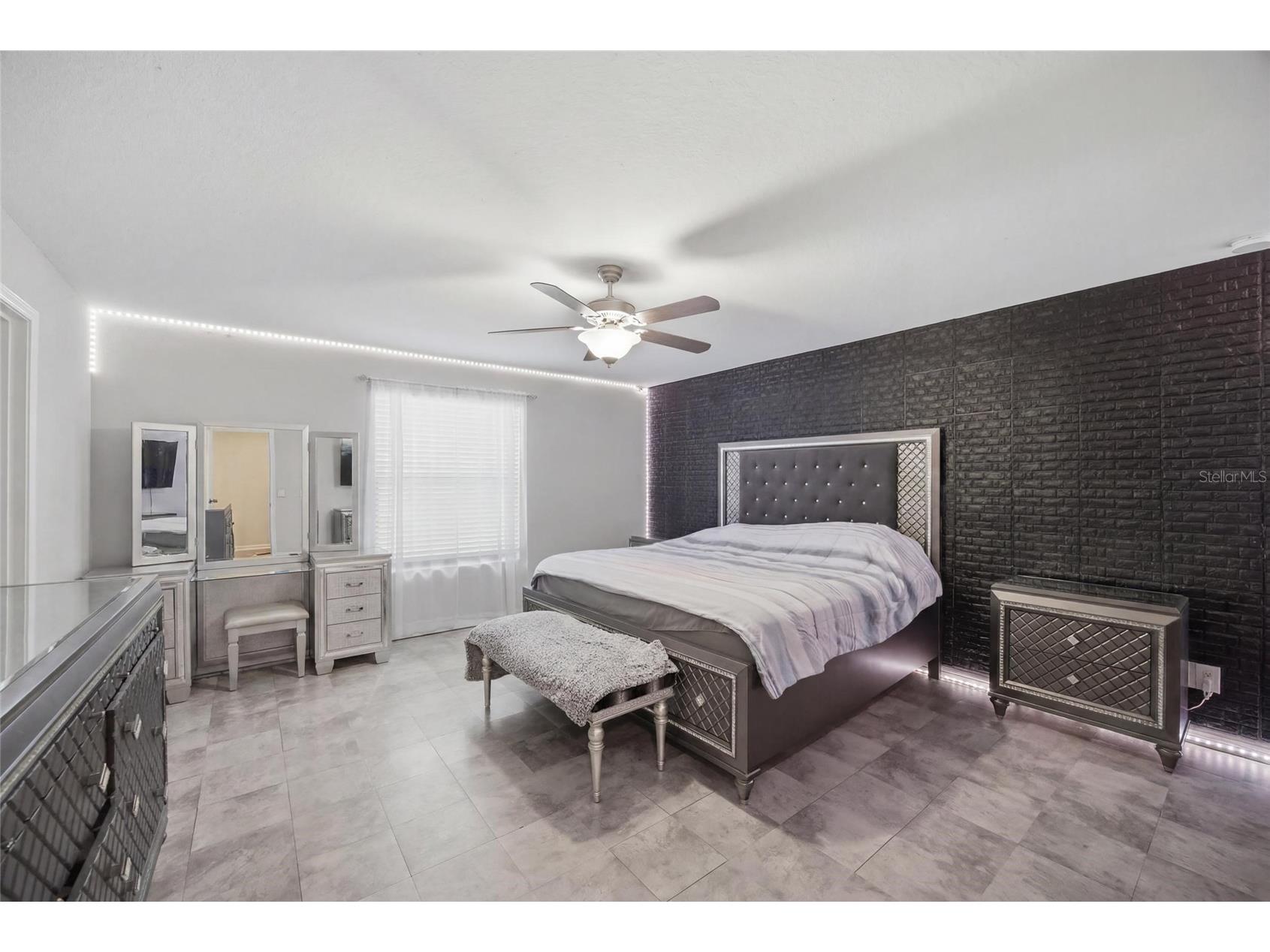 3035 Moulden Hollow Drive Zephyrhills FL 33540 TB8514887 image21