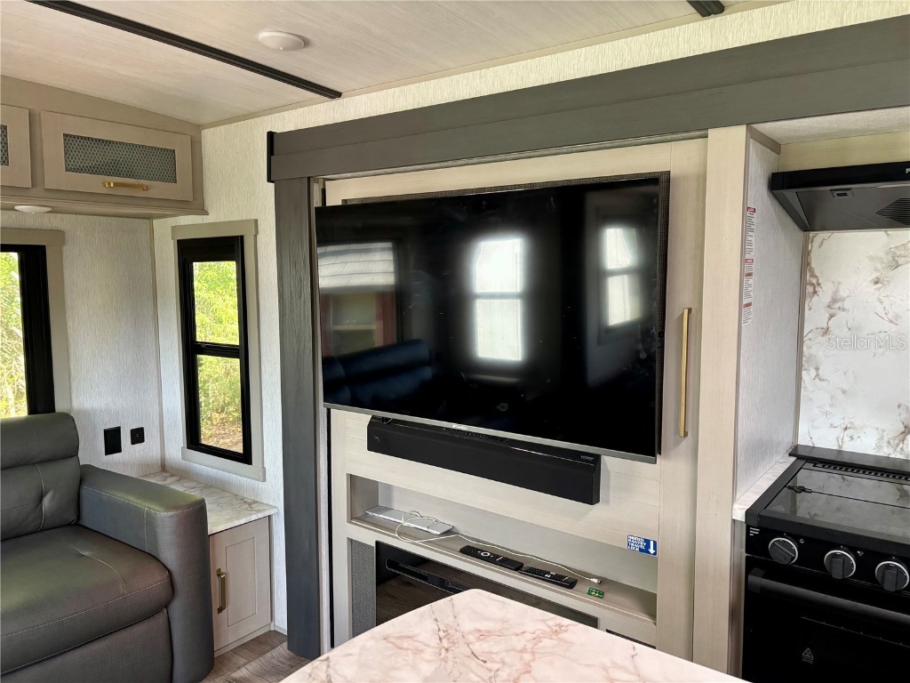 3035 NE 104th Terrace Silver Springs FL 34488 - OCKLAWAHA RIVER OM701682 image15