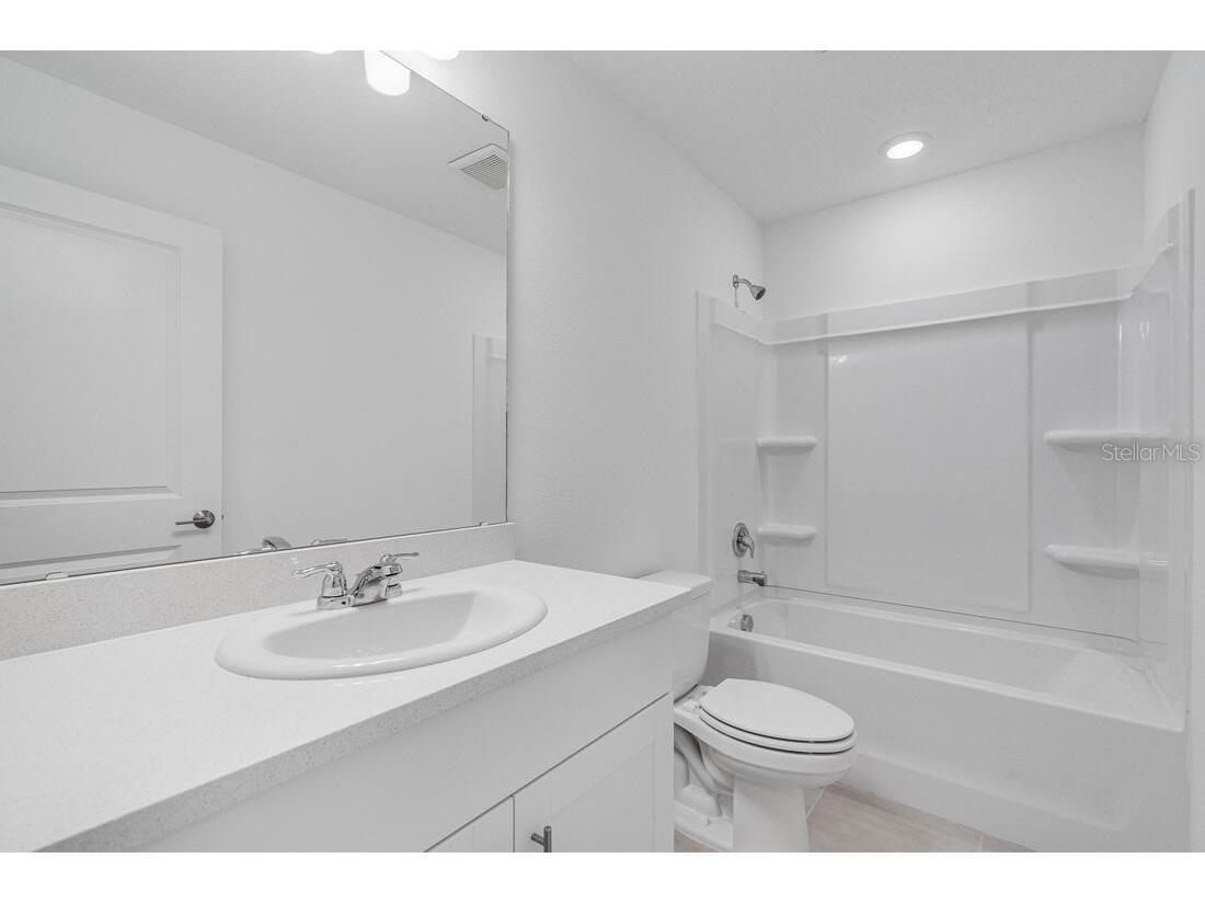 3035 Novara Lane Lakewood Ranch FL 34211 A4661332 image18