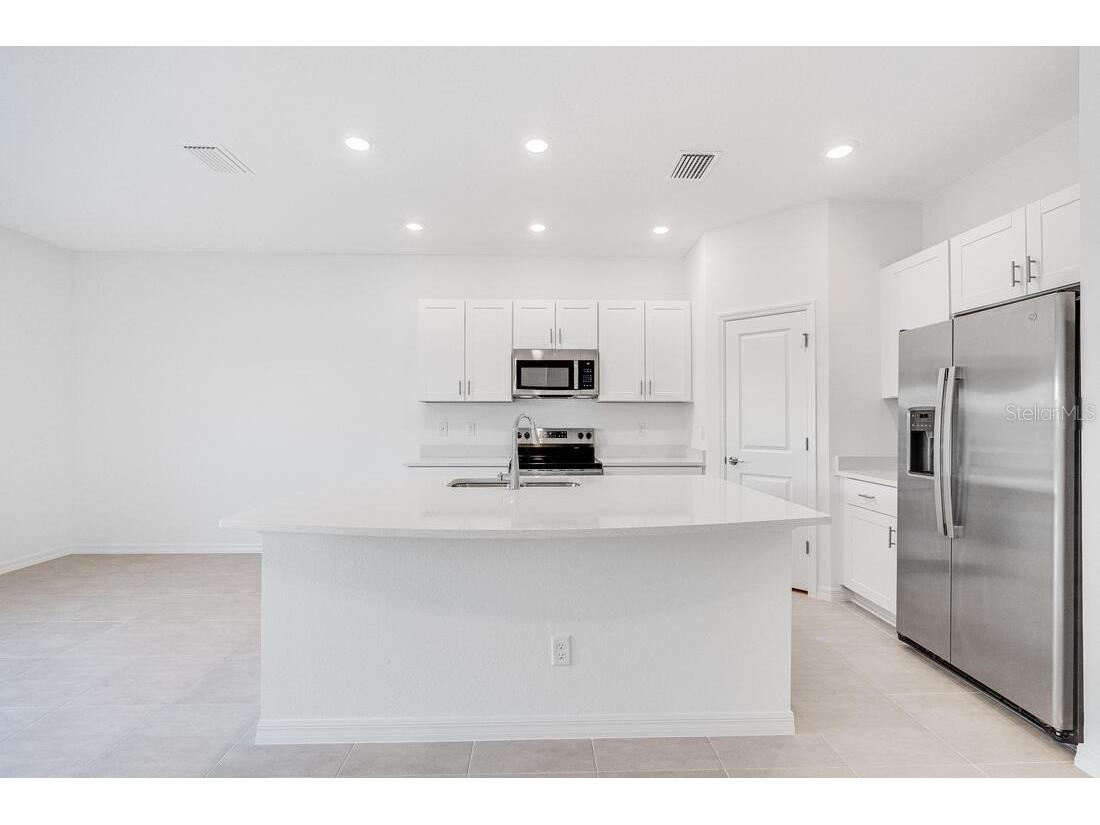 3035 Novara Lane Lakewood Ranch FL 34211 A4661332 image4