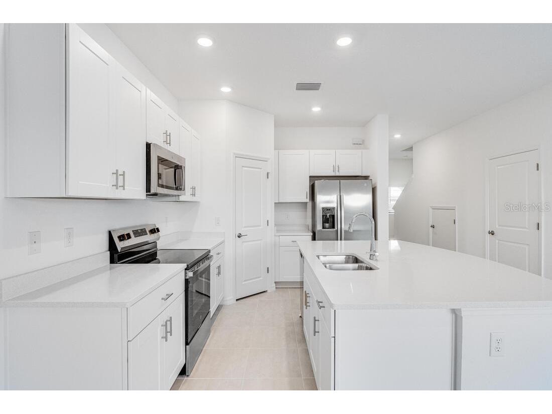 3035 Novara Lane Lakewood Ranch FL 34211 A4661332 image5