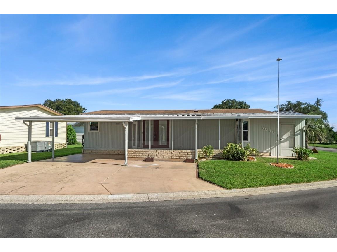 3035 Piney Bark Drive Wesley Chapel FL 33543 W7858033 image1