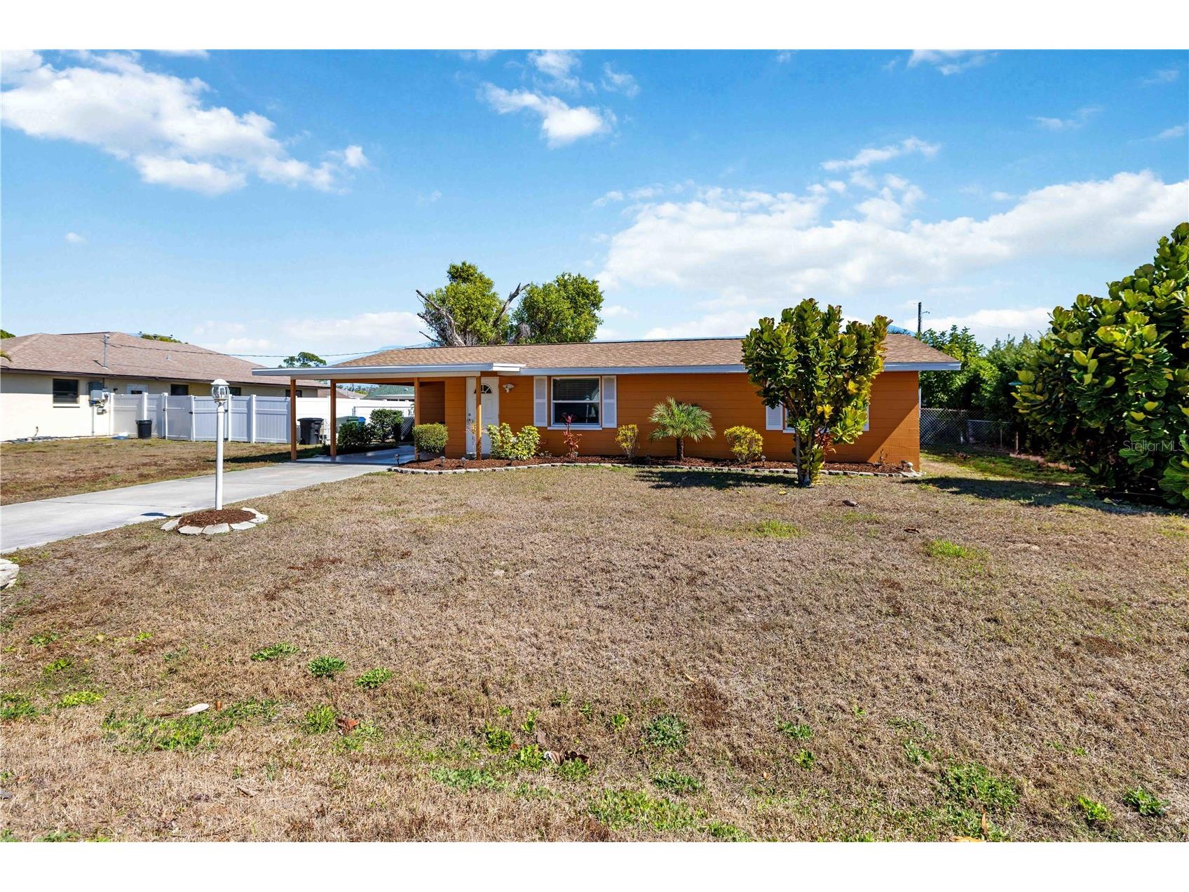 3035 Shamrock Drive Venice FL 34293 A4682132 image2