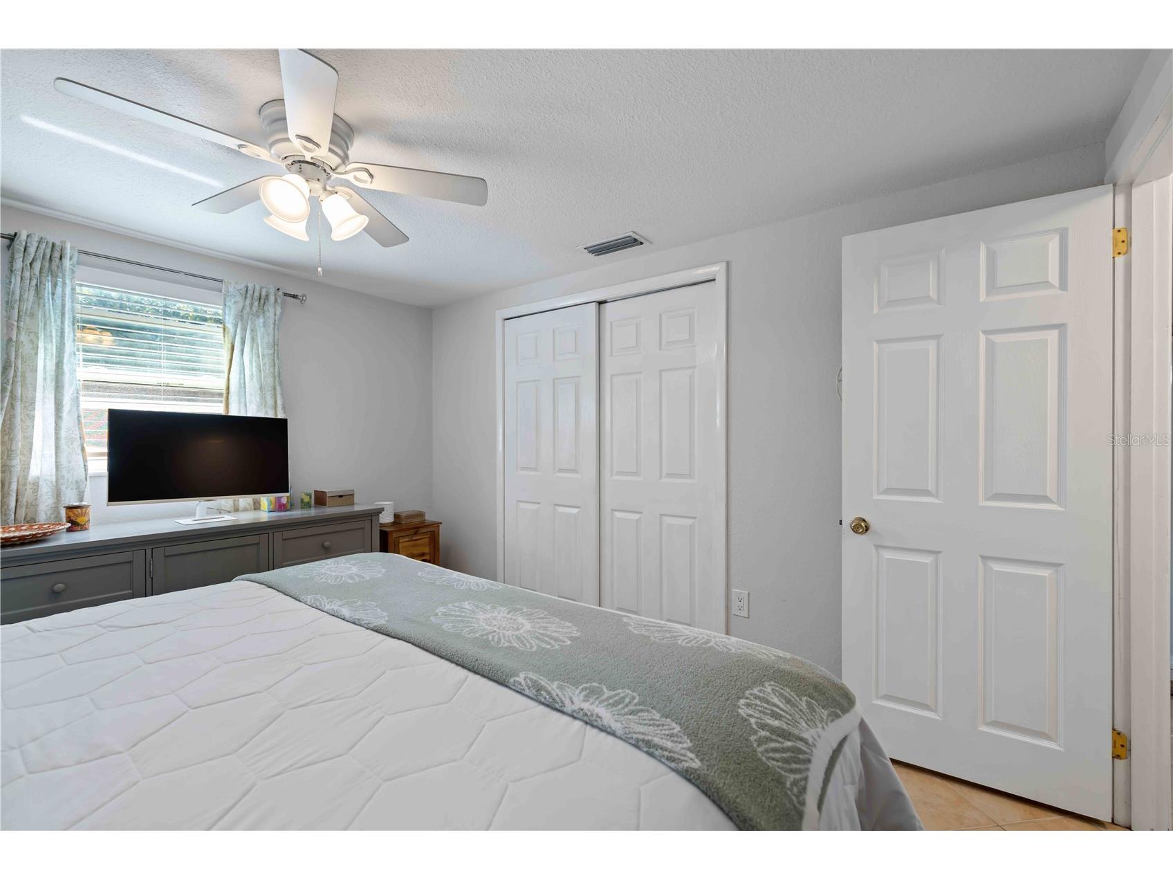 3035 Shamrock Drive Venice FL 34293 A4682132 image35