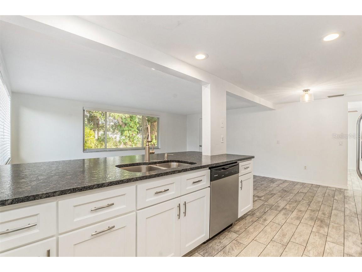 3036 Blue Bird Drive Holiday FL 34690 O6366135 image15