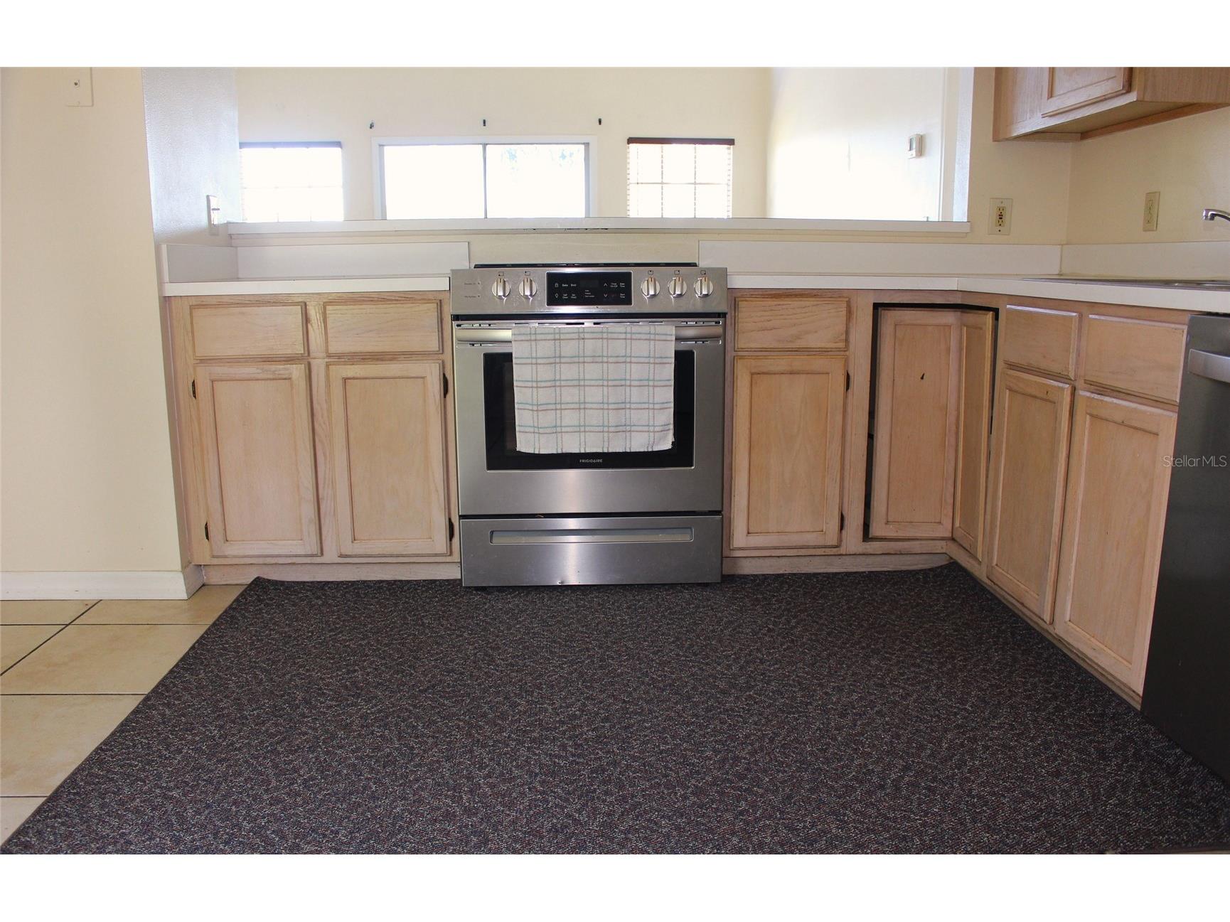 3036 Dellcrest Place Lake Mary FL 32746 O6412960 image8