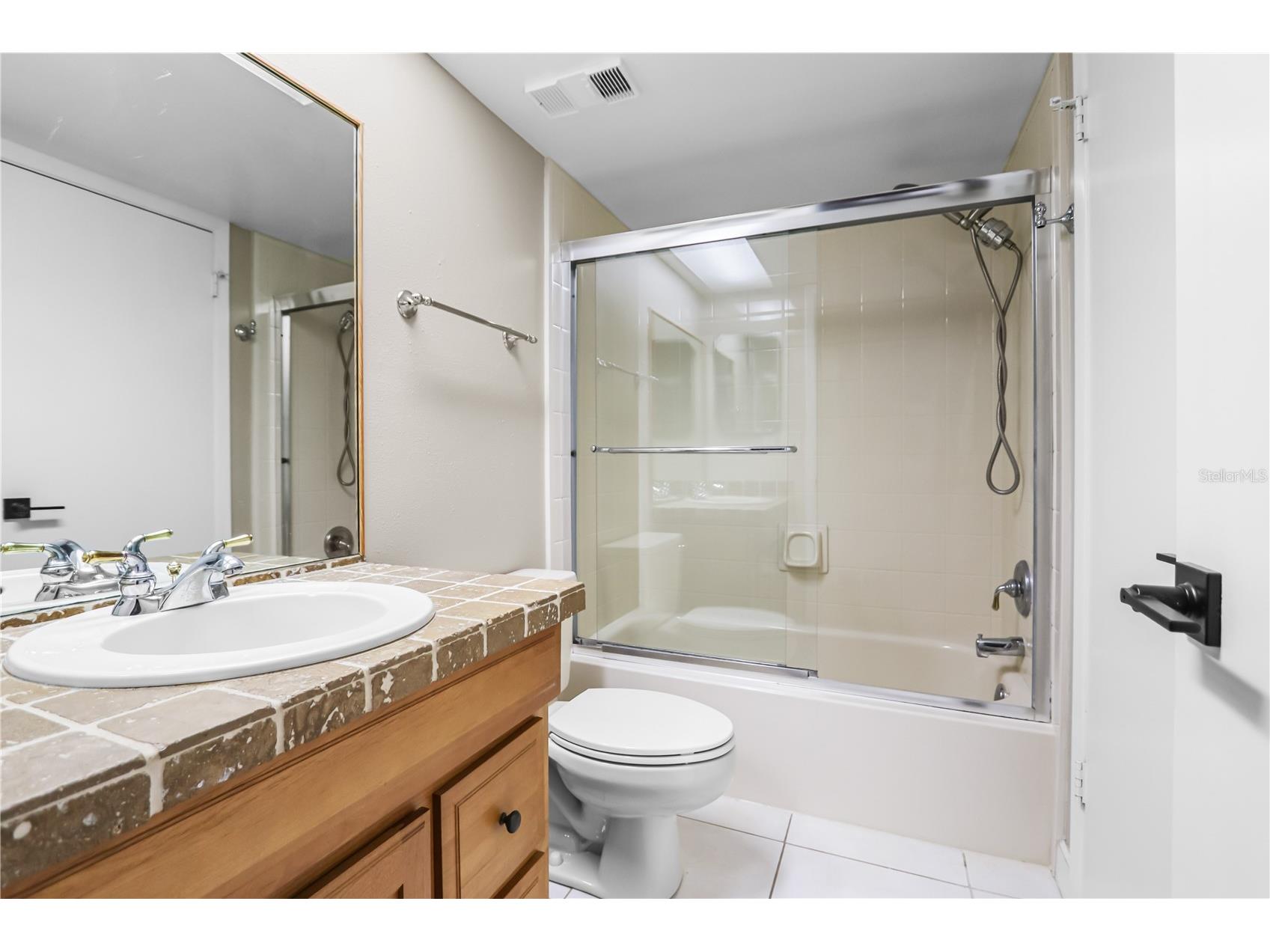 3036 Eastland Boulevard #E104 Clearwater FL 33761 TB8519367 image6