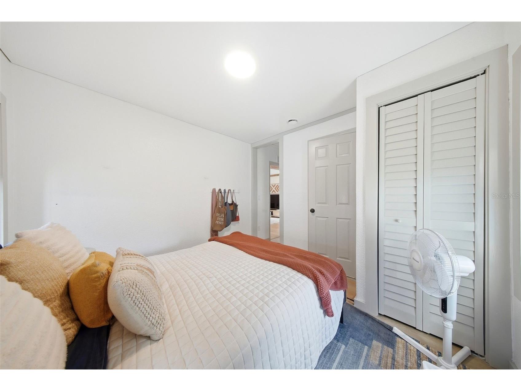 3036 Emerson Avenue S Saint Petersburg FL 33712 TB8487738 image11