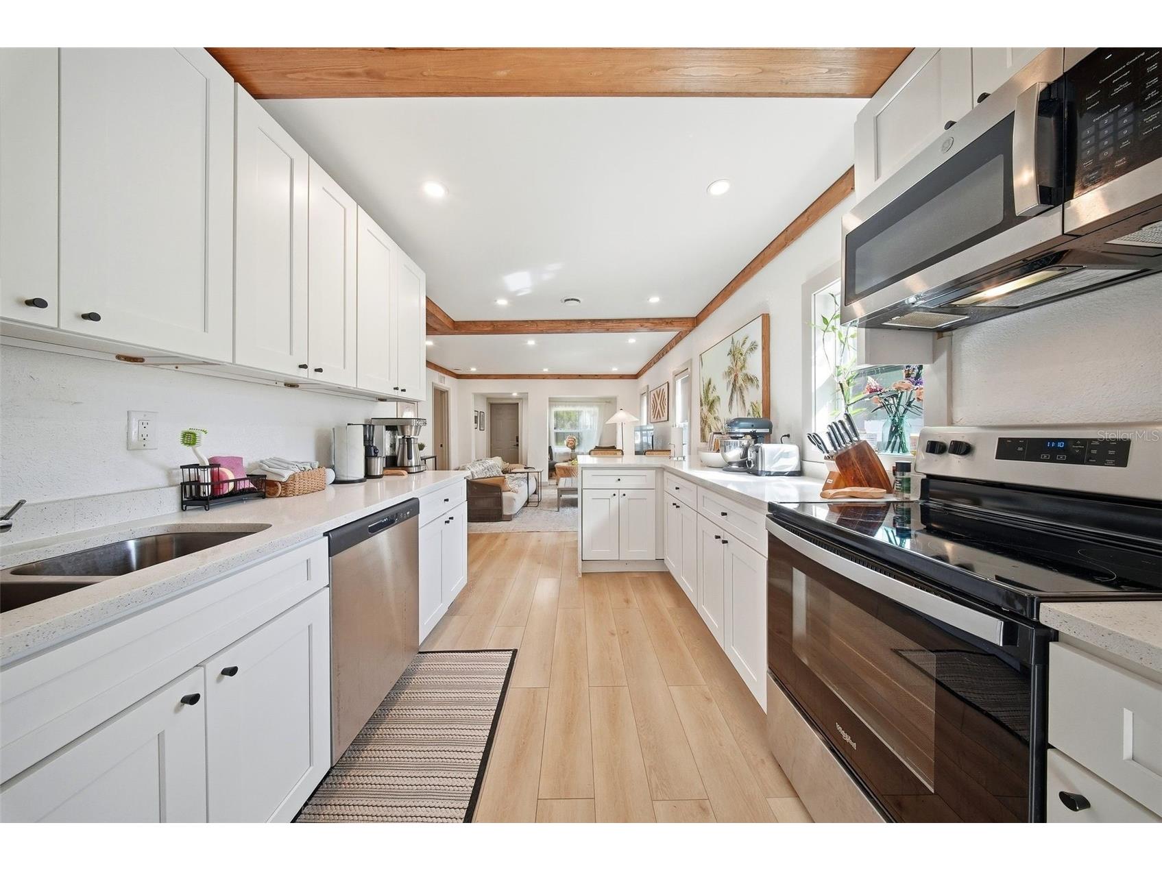 3036 Emerson Avenue S Saint Petersburg FL 33712 TB8487738 image14