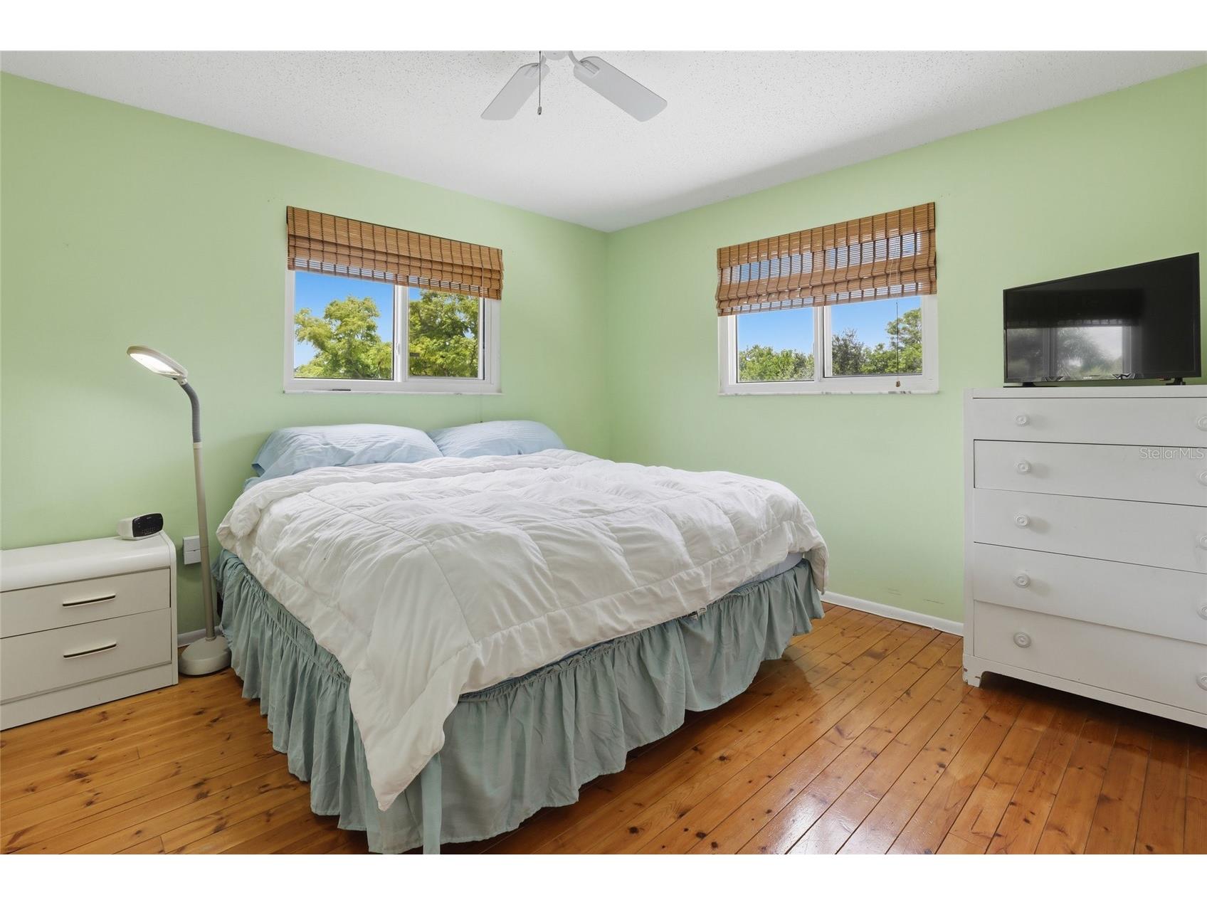 3036 Hyde Park Street Sarasota FL 34239 A4695472 image22