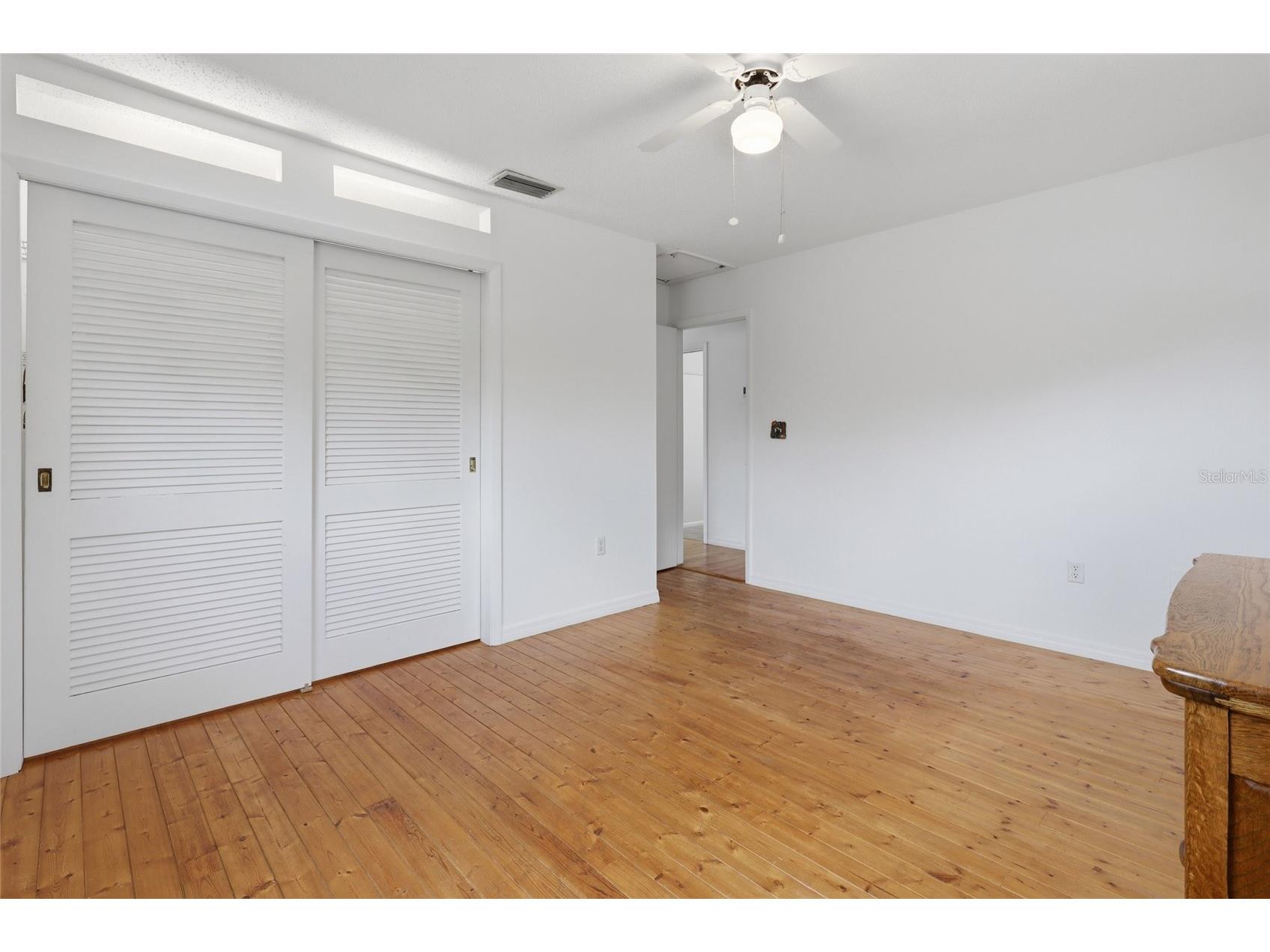 3036 Hyde Park Street Sarasota FL 34239 A4695472 image32