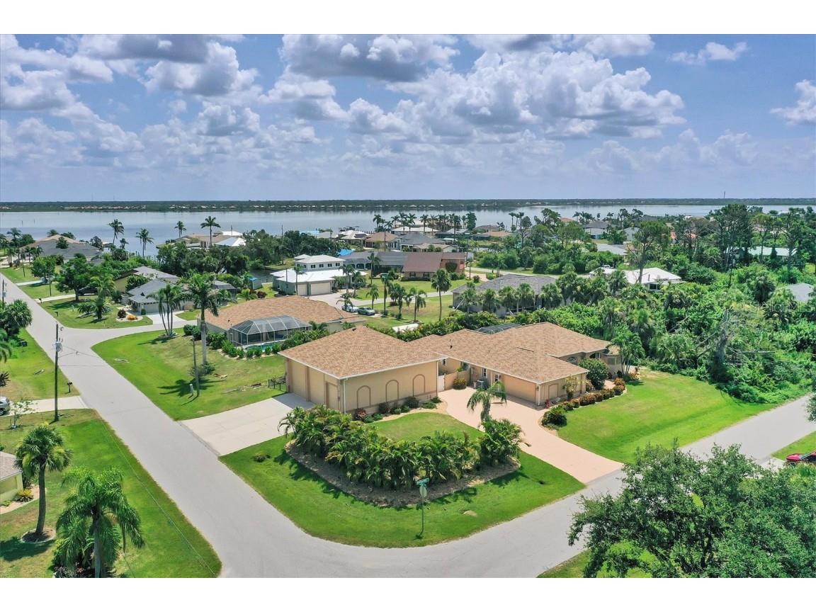 3036 Montgomery Drive Port Charlotte FL 33981 D6131455 image1