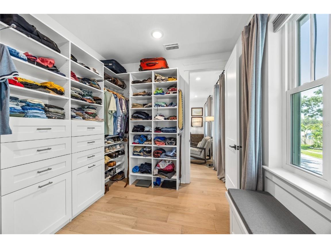 3037 10th Street N Saint Petersburg FL 33704 TB8421024 image23