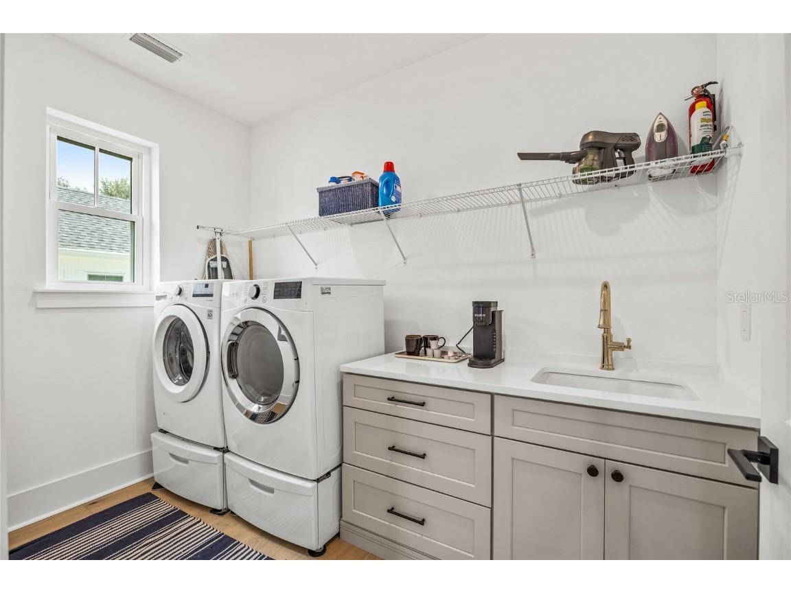 3037 10th Street N Saint Petersburg FL 33704 TB8421024 image34