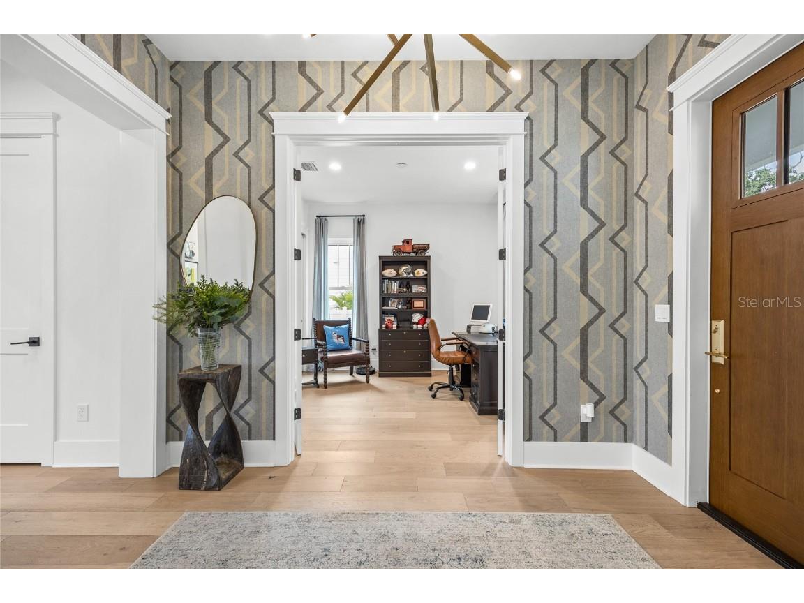 3037 10th Street N Saint Petersburg FL 33704 TB8421024 image36