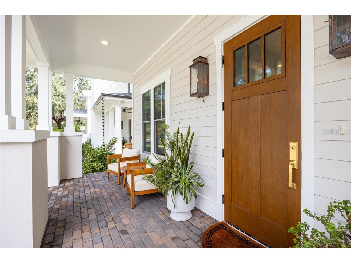 3037 10th Street N Saint Petersburg FL 33704 TB8421024 image4