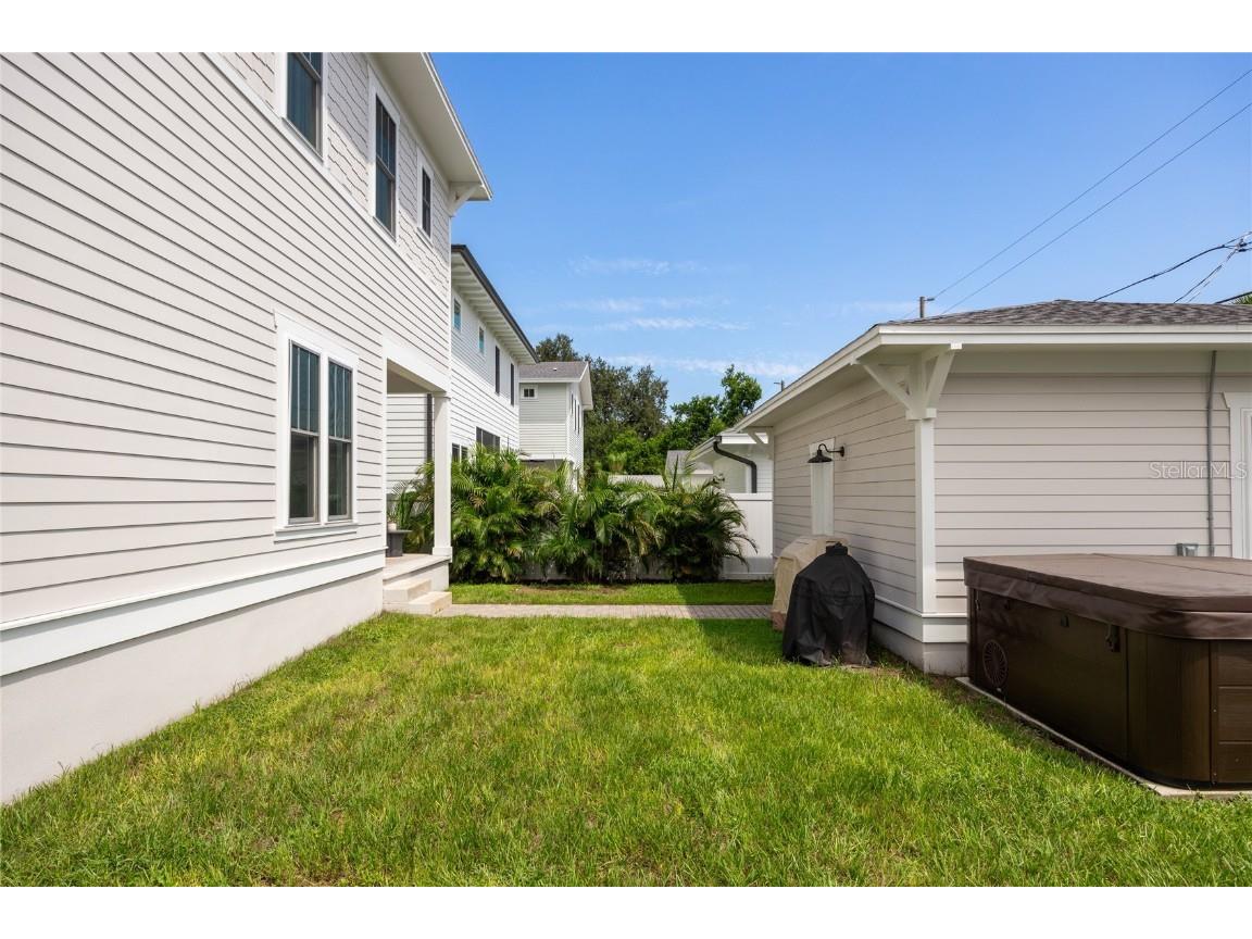 3037 10th Street N Saint Petersburg FL 33704 TB8421024 image46