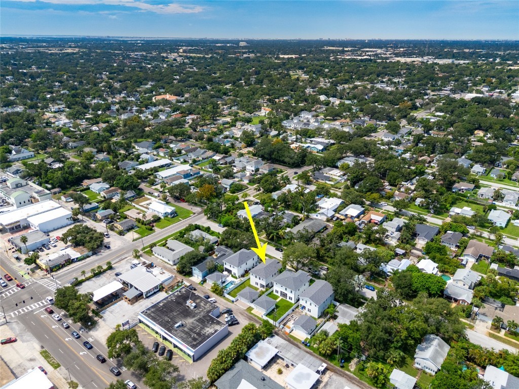 3037 10th Street N Saint Petersburg FL 33704 TB8421024 image49