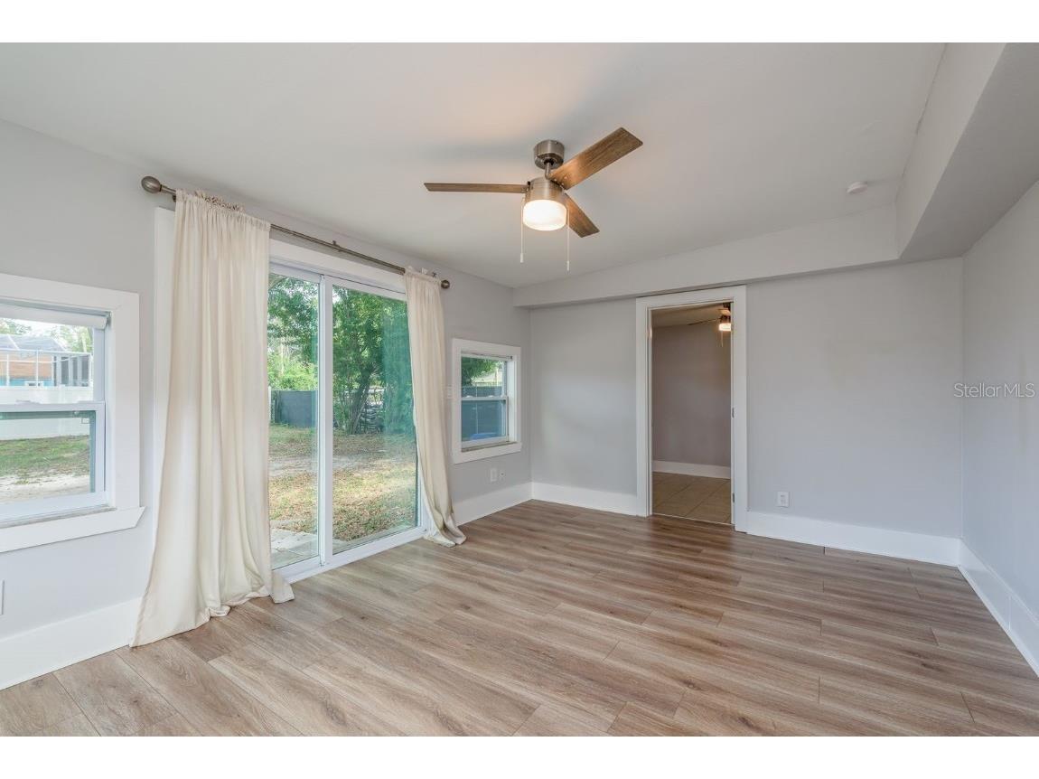 3037 38th Avenue N Saint Petersburg FL 33713 TB8439084 image15