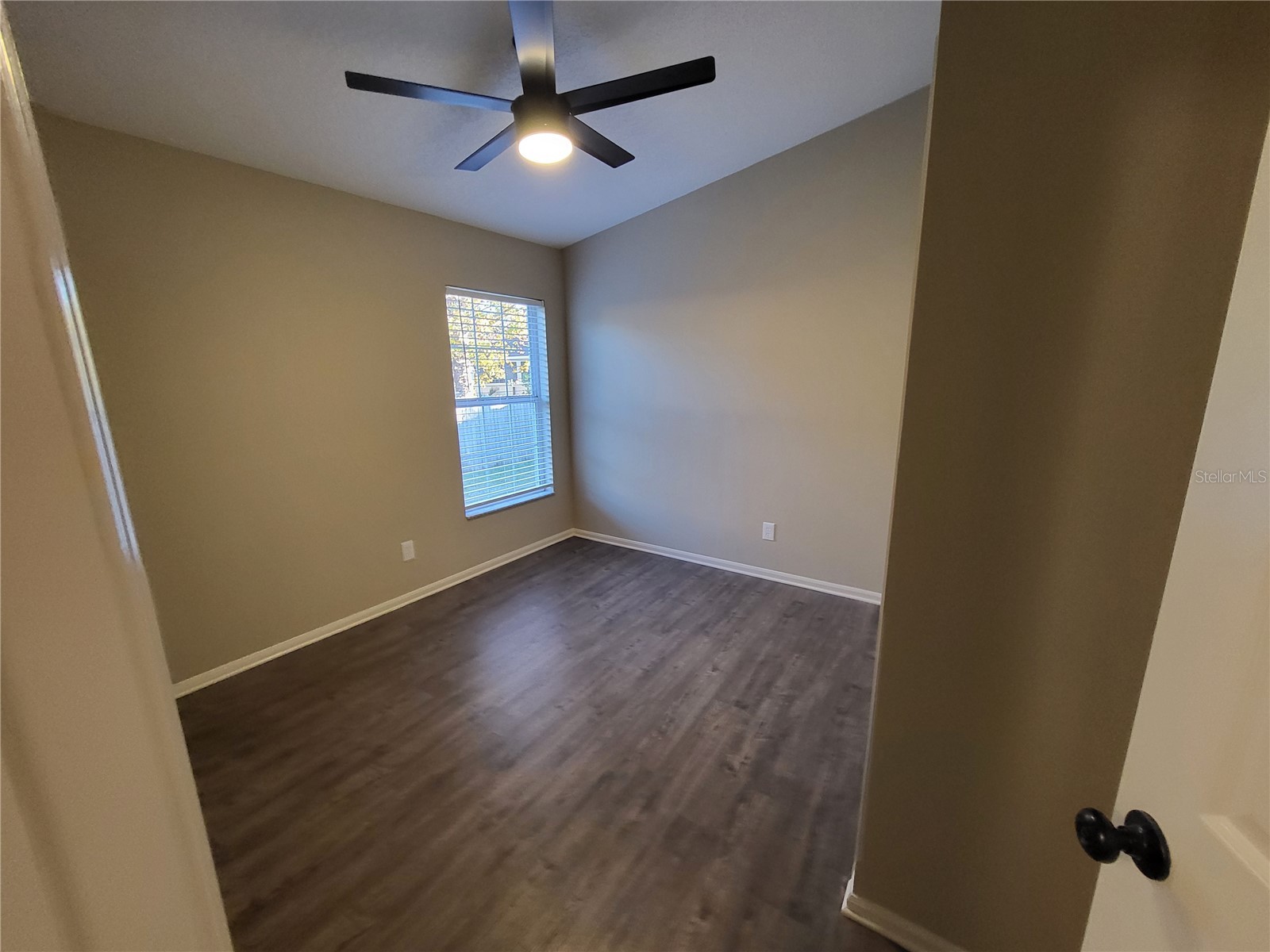 3037 Barrymore Court Orlando FL 32835 O6372199 image11