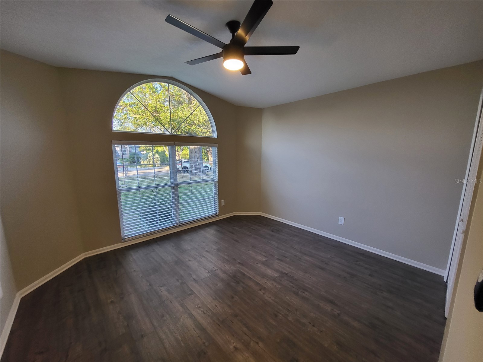 3037 Barrymore Court Orlando FL 32835 O6372199 image13