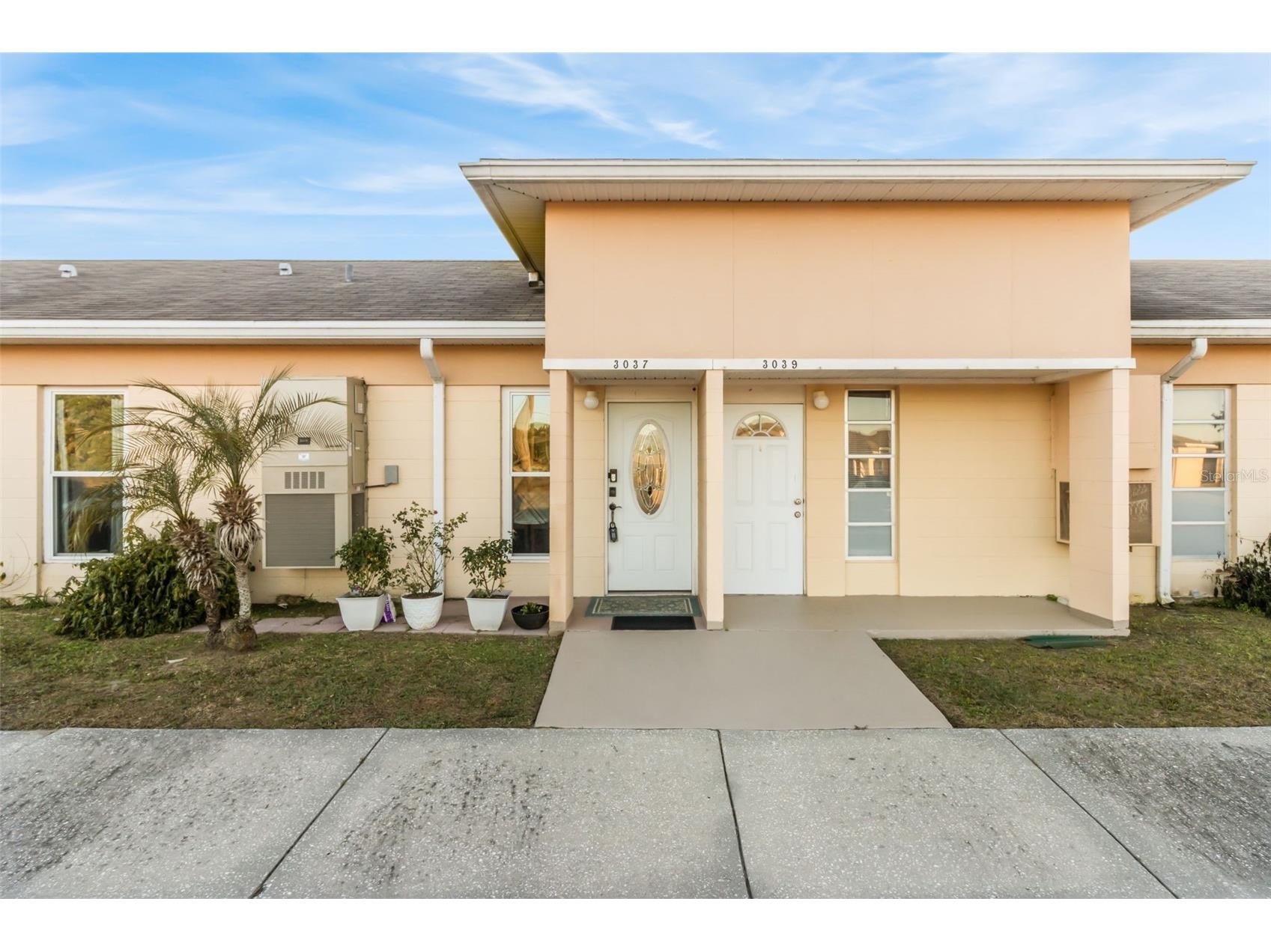 3037 Club Cir Lakeshore FL 33854 O6379768 image1
