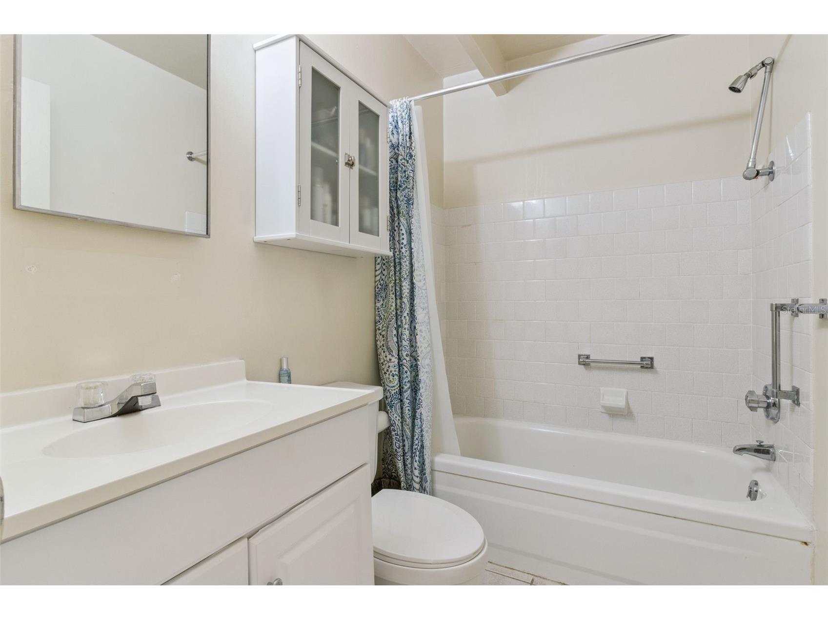 3037 Club Cir Lakeshore FL 33854 O6379768 image16