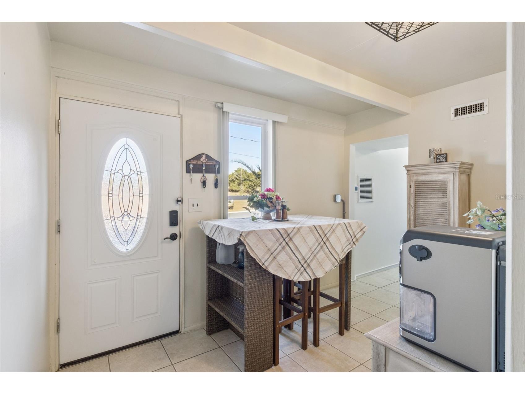 3037 Club Cir Lakeshore FL 33854 O6379768 image3