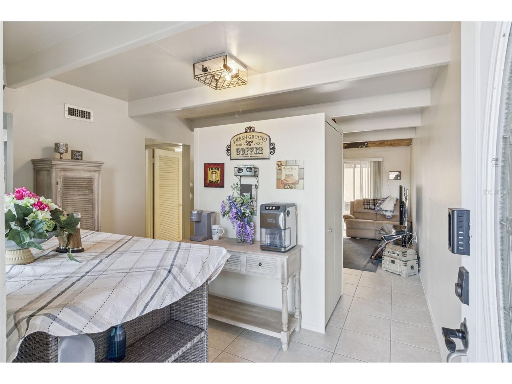 3037 Club Cir Lakeshore FL 33854 O6379768 image6