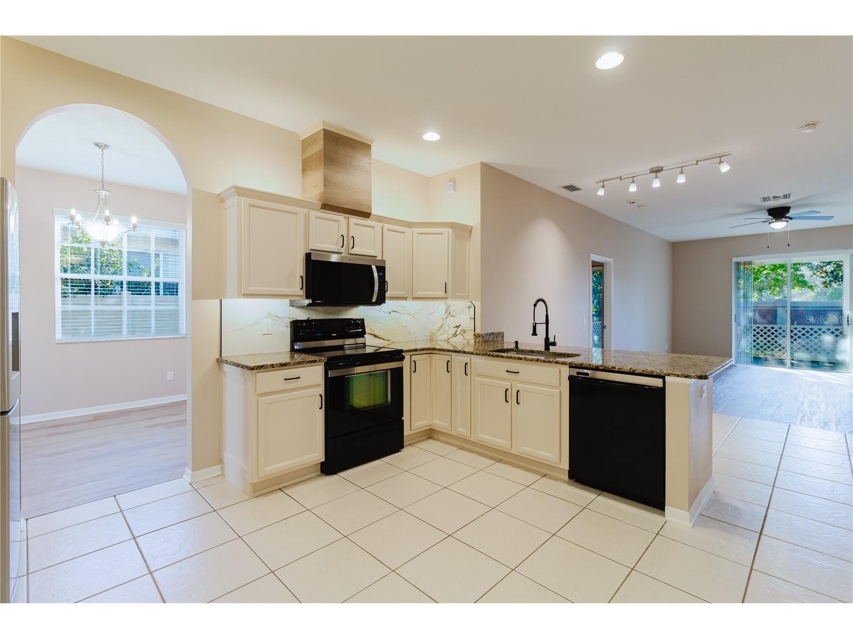 3037 Downan Point Drive Land O Lakes FL 34638 TB8490089 image11