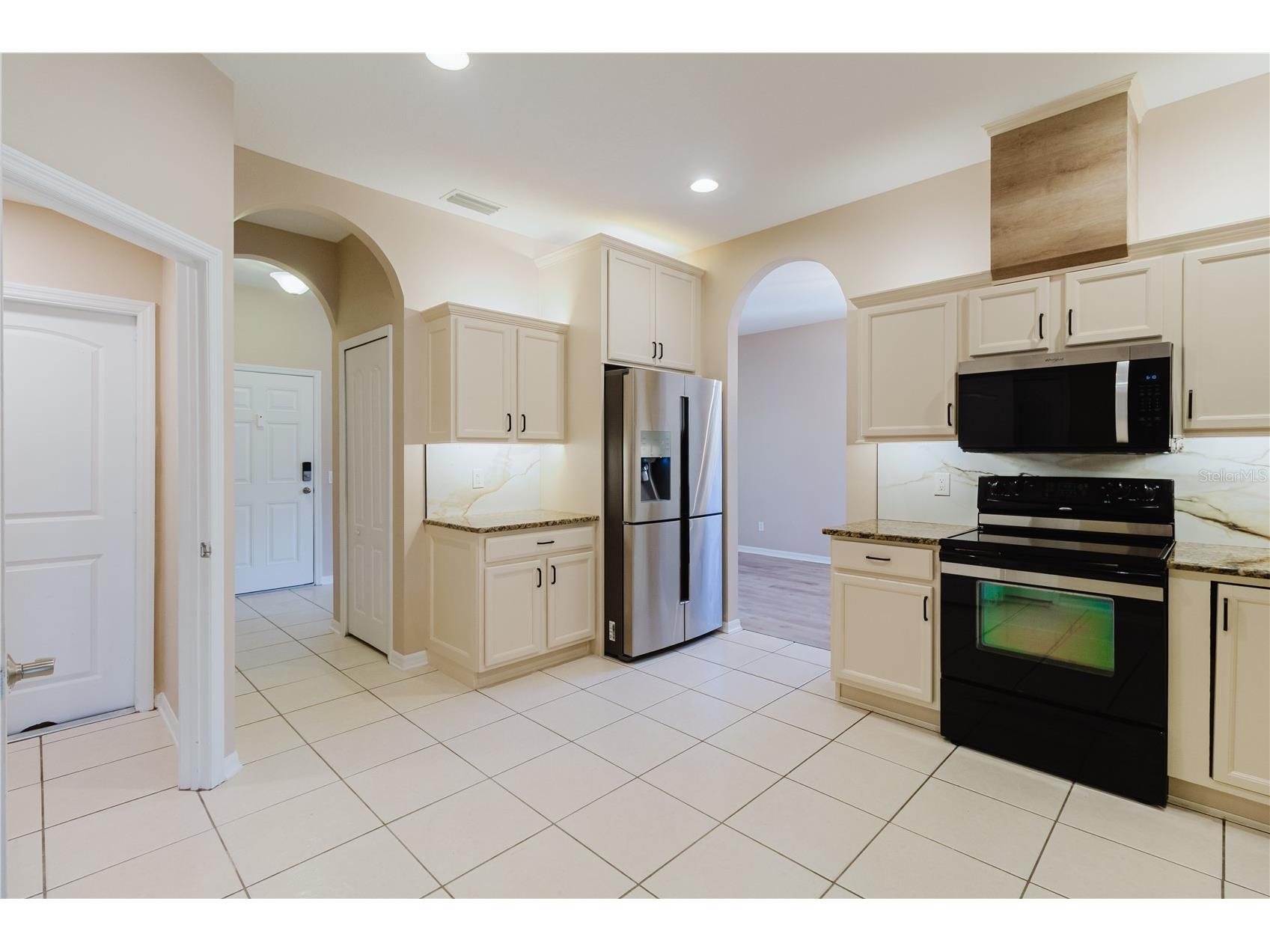 3037 Downan Point Drive Land O Lakes FL 34638 TB8490089 image12