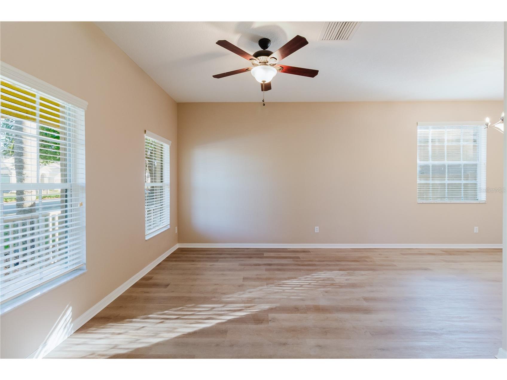 3037 Downan Point Drive Land O Lakes FL 34638 TB8490089 image7