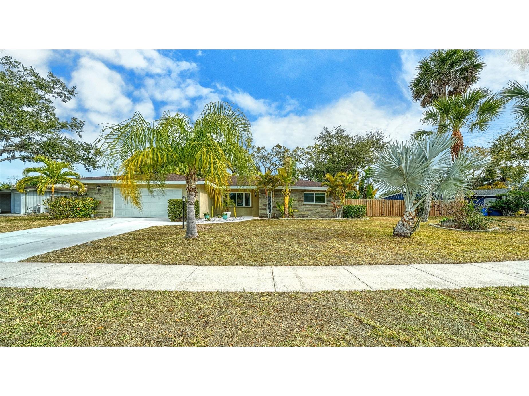 3037 Lockwood Terrace Sarasota FL 34231 A4681677 image1