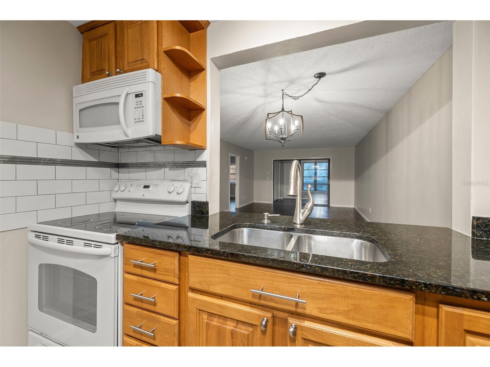 3038 Eastland Boulevard #F101 Clearwater FL 33761 W7883159 image6