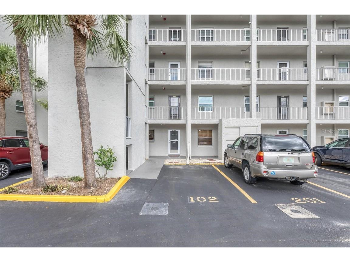 3038 Lake Bayshore Drive #O-102 Bradenton FL 34205 U8207448 image1