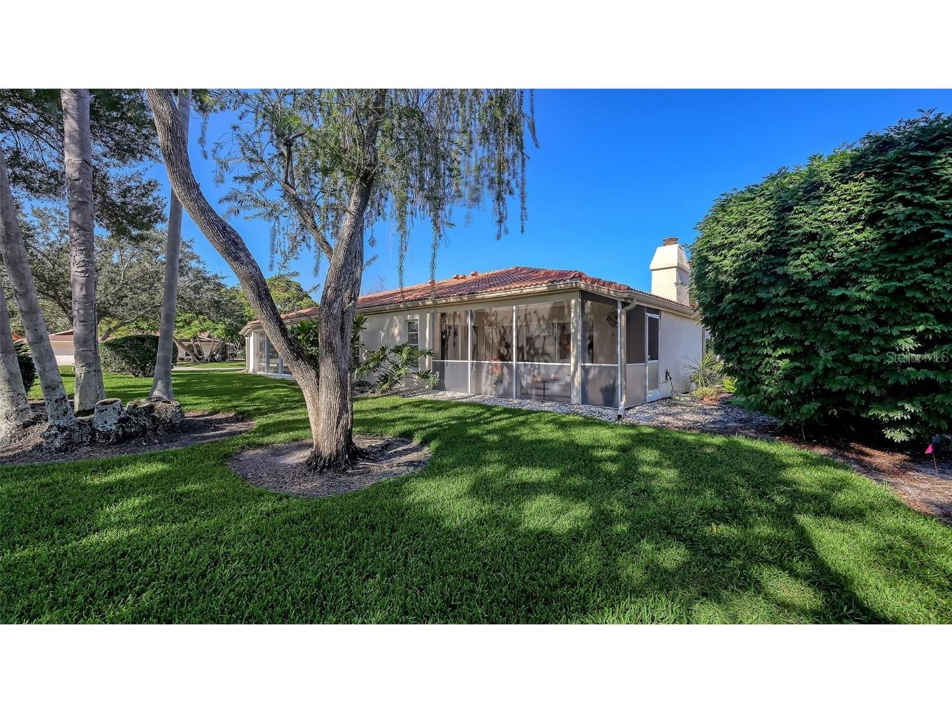 3038 Ringwood Meadow #20 Sarasota FL 34235 A4673638 image5