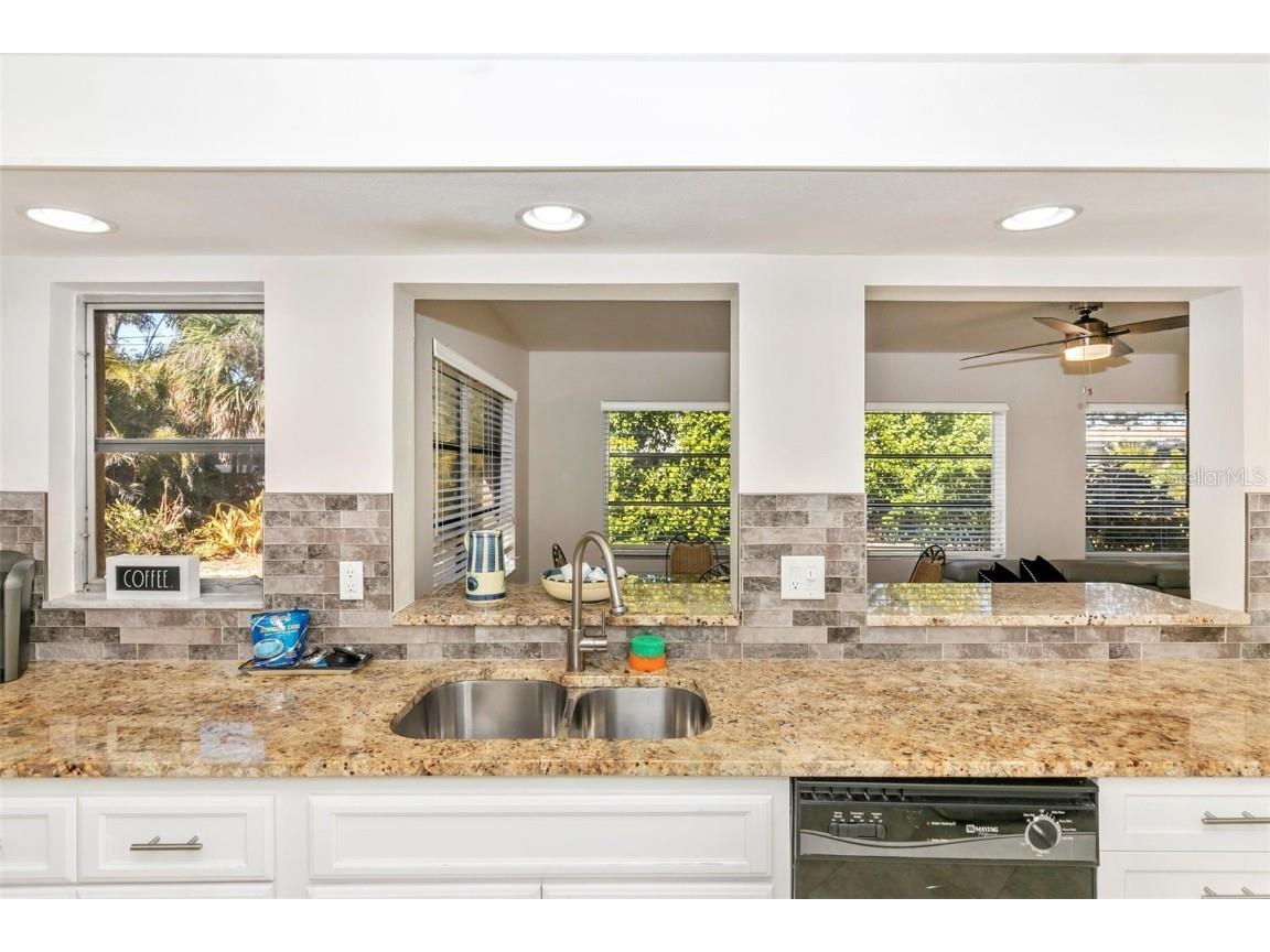 3039 Chase Circle Sarasota FL 34231 - GULF OF AMERICA & SIESTA KEY A4669035 image27