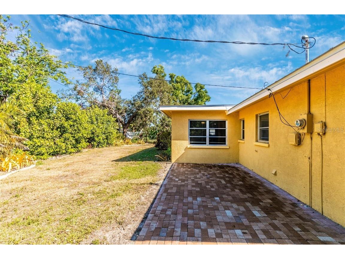 3039 Chase Circle Sarasota FL 34231 - GULF OF AMERICA & SIESTA KEY A4669035 image49