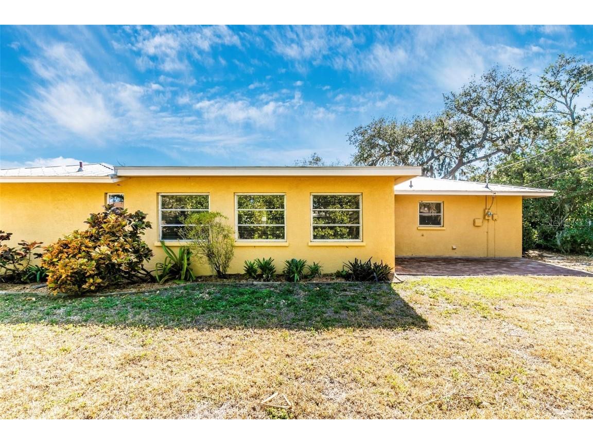 3039 Chase Circle Sarasota FL 34231 - GULF OF AMERICA & SIESTA KEY A4669035 image51