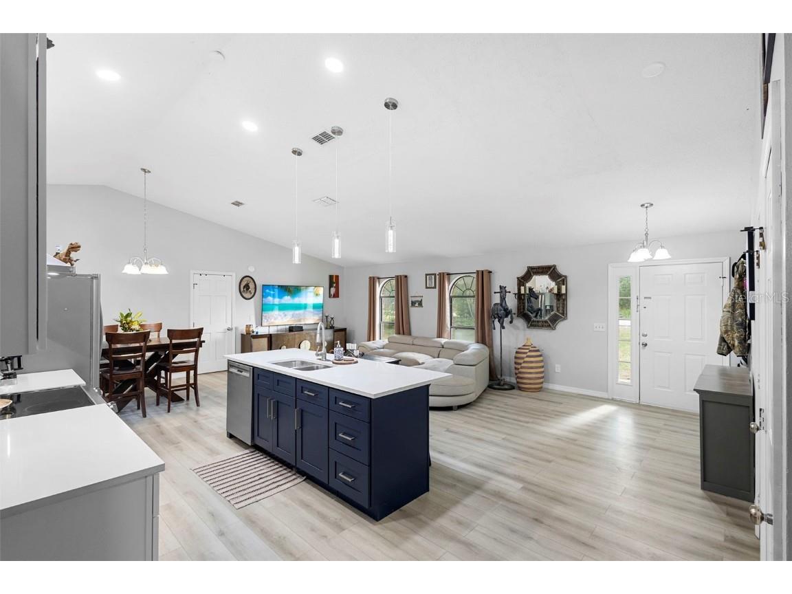 3039 Etta Circle Deltona FL 32738 - LAKE CATHERINE V4946385 image14