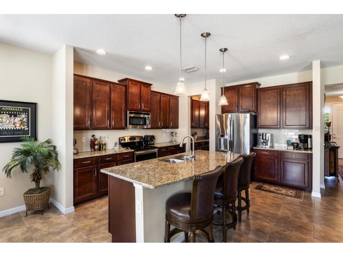 3039 Oriole Drive Sarasota FL 34243 A4658139 image9