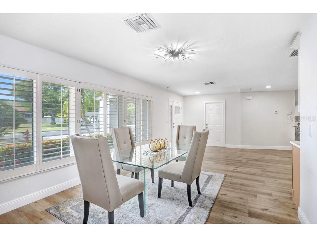 3039 Sandpiper Court Clearwater FL 33762 TB8466685 image4