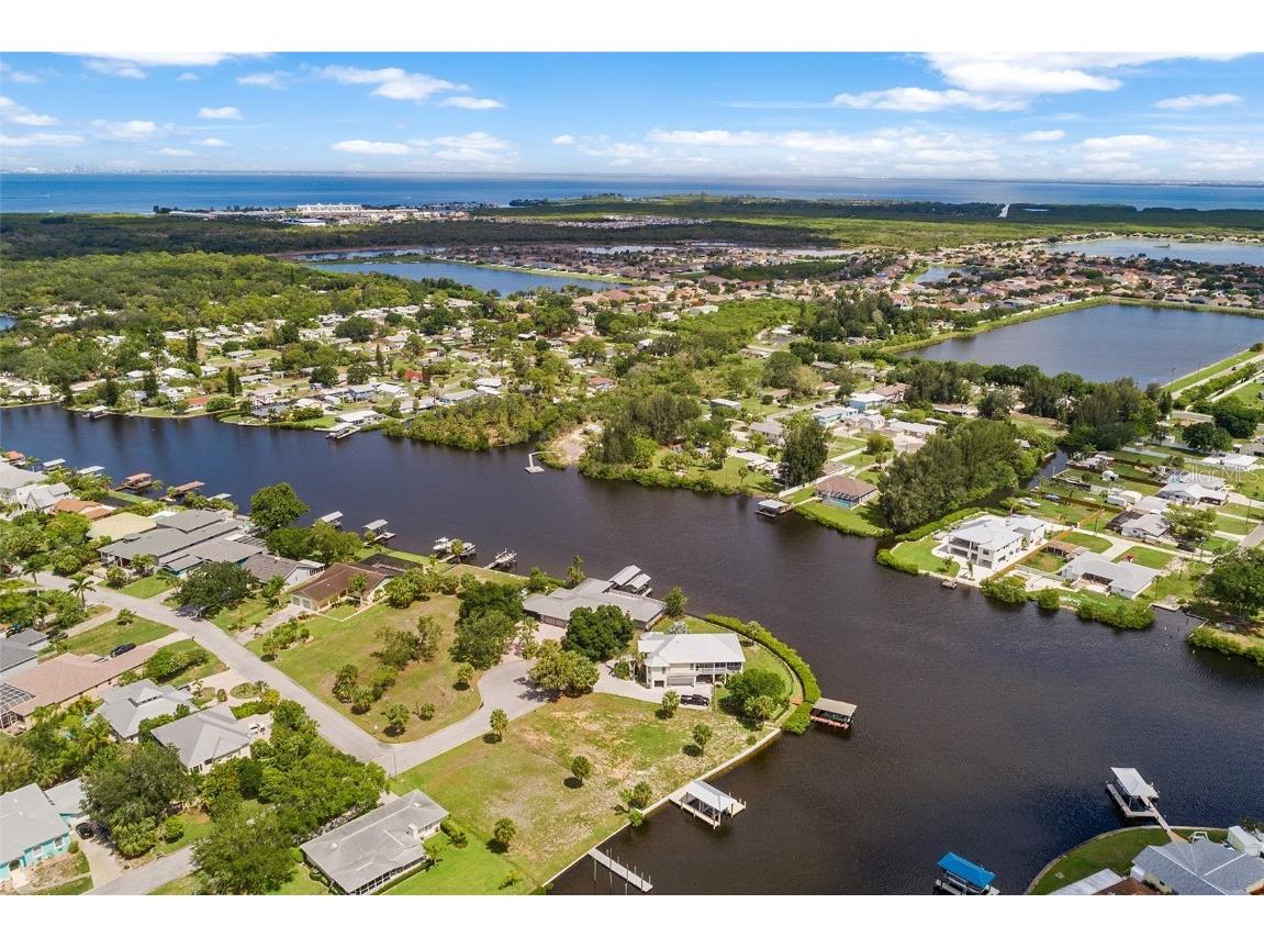 304 14th Street SW Ruskin FL 33570 P4930822 image14