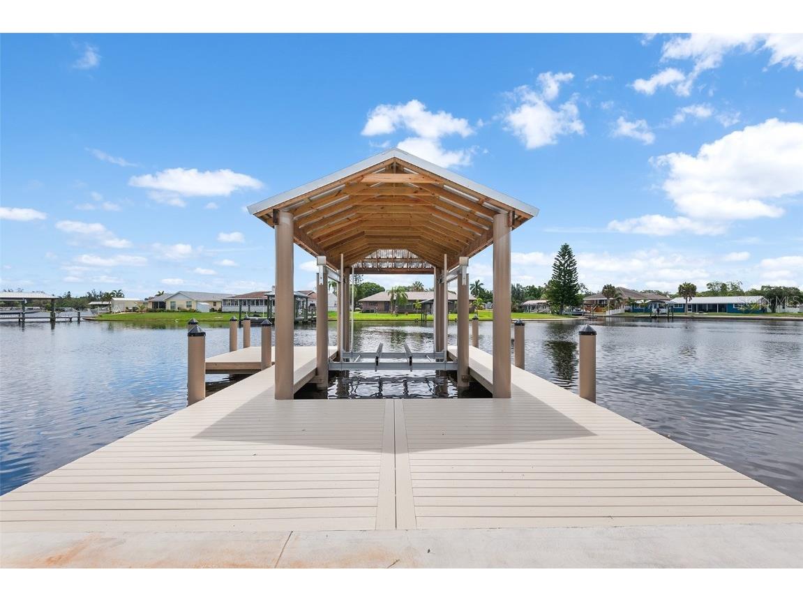 304 14th Street SW Ruskin FL 33570 P4930822 image6