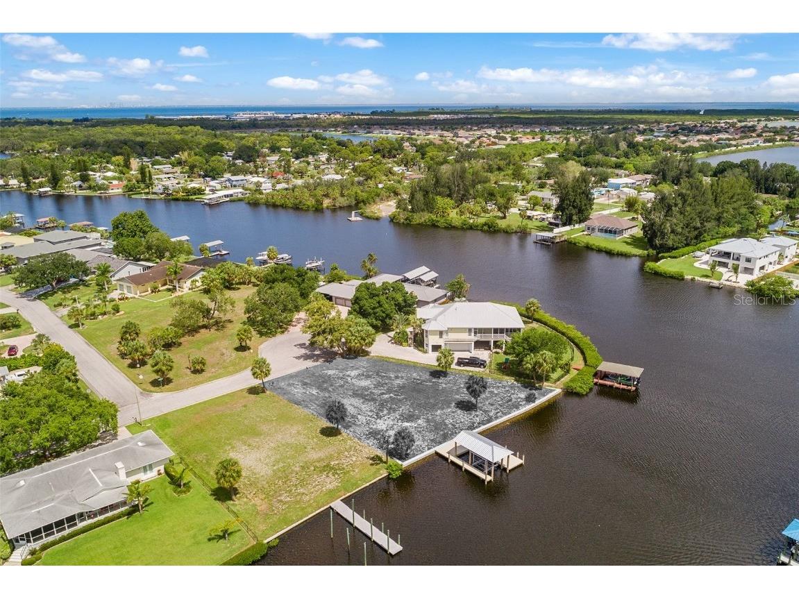 304 14th Street SW Ruskin FL 33570 P4930822 image9