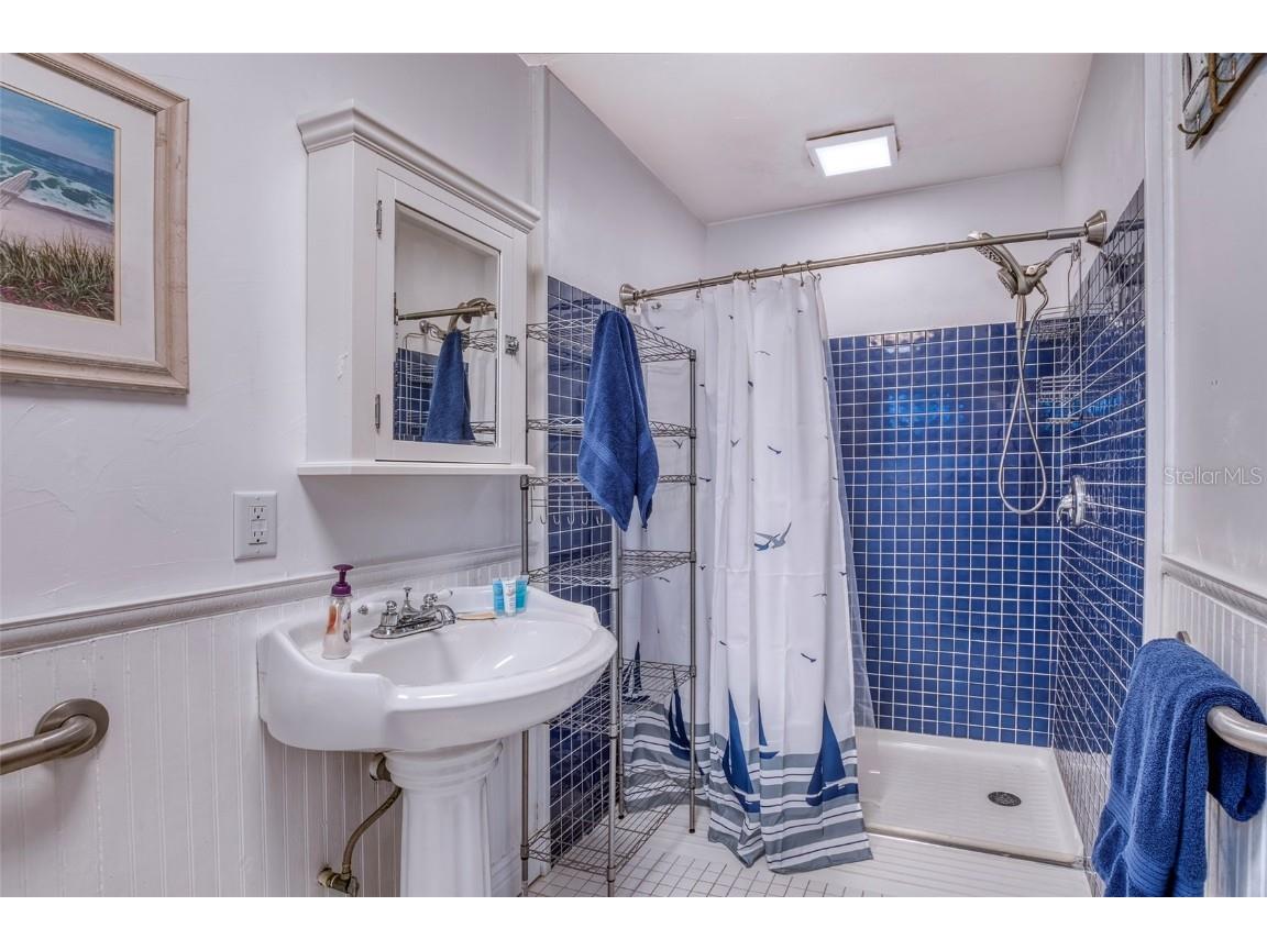 304 15th Street W Bradenton FL 34205 A4668522 image22