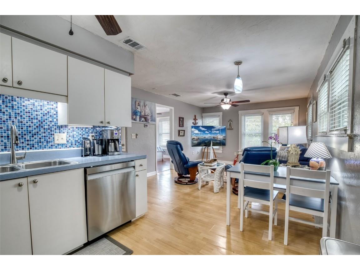 304 15th Street W Bradenton FL 34205 A4668522 image62