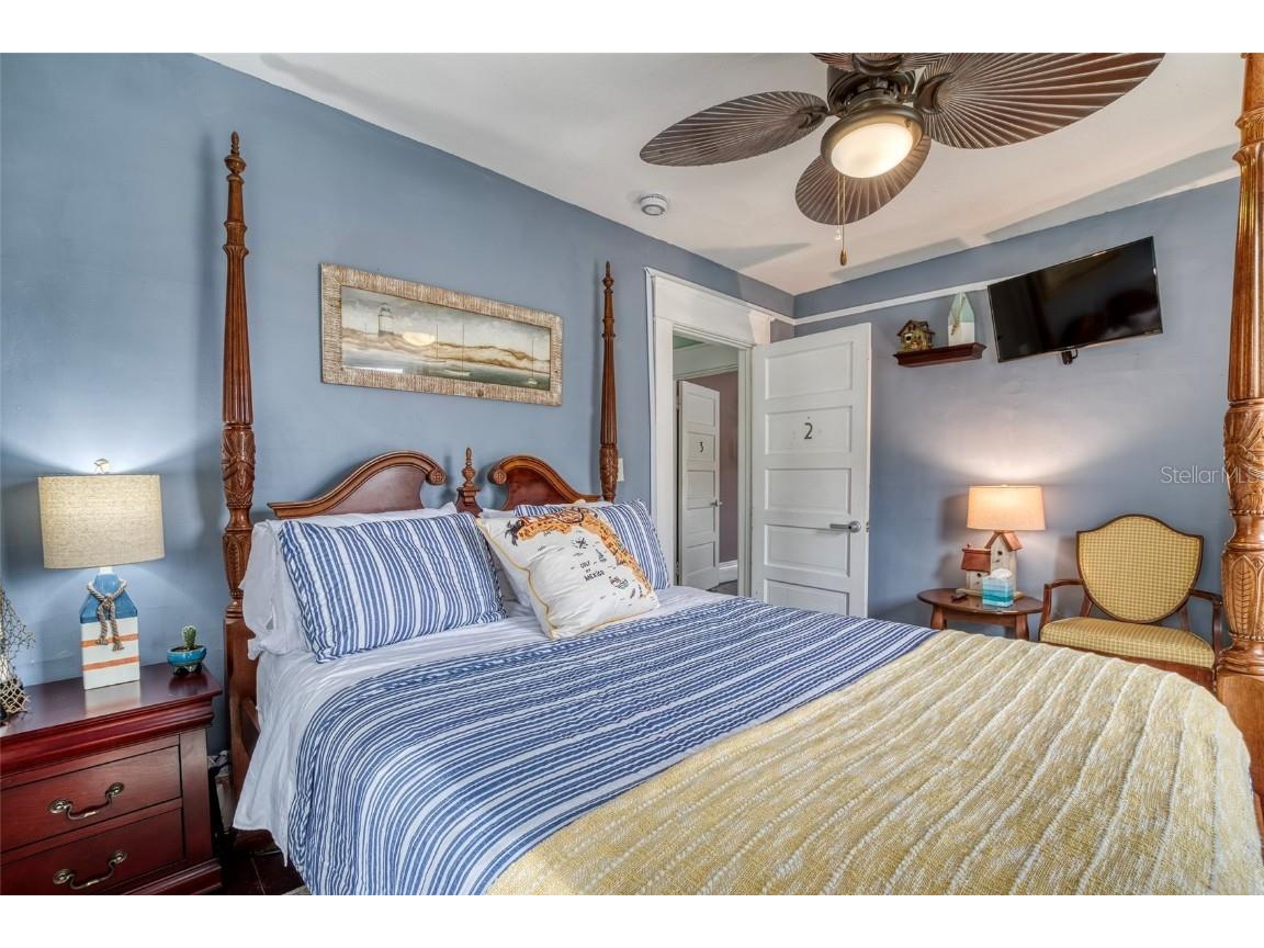 304 15th Street W Bradenton FL 34205 A4671828 image24