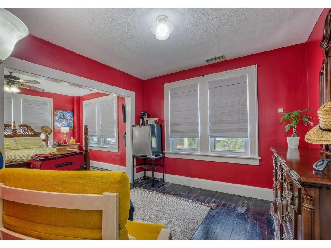 304 15th Street W Bradenton FL 34205 A4671828 image47